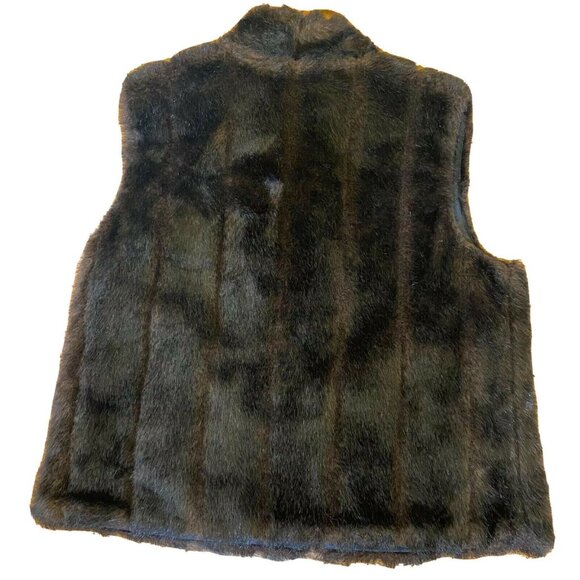 Luxurious Faux Fur Vest With Satin Lining - Womens Size M - Elegant Black & Brow - Picture 2 of 3